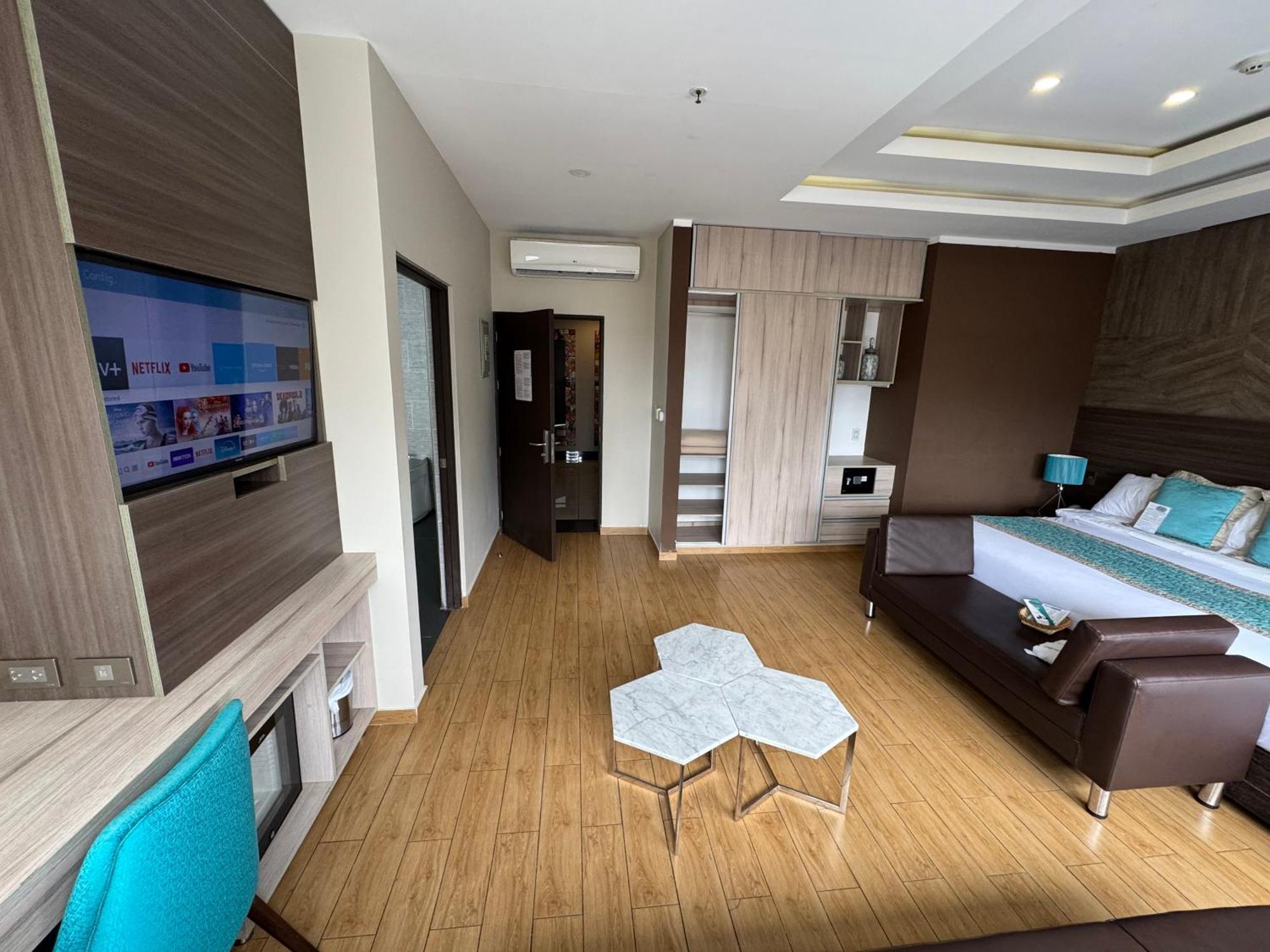 Hotel Diamond Lima Luaran gambar